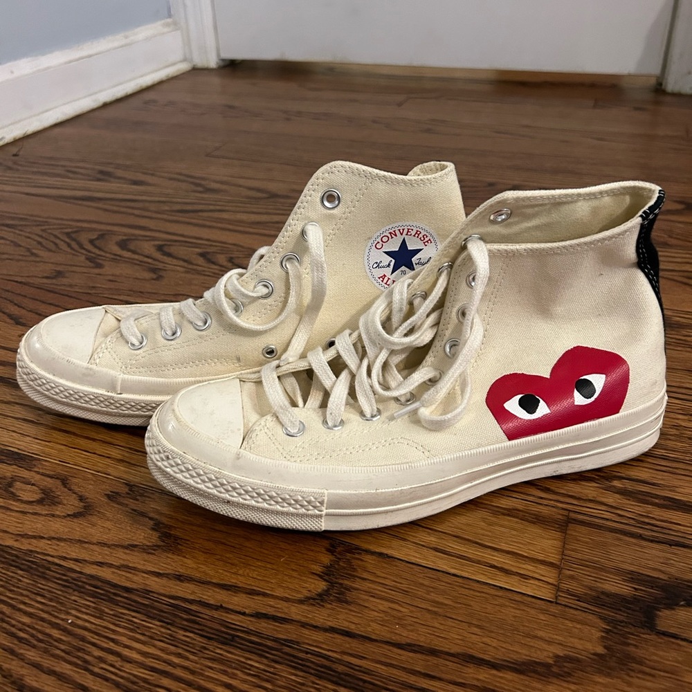 Comme Des Garçons Play Beige High-top Converse (men’s size 8, women’s size 10)